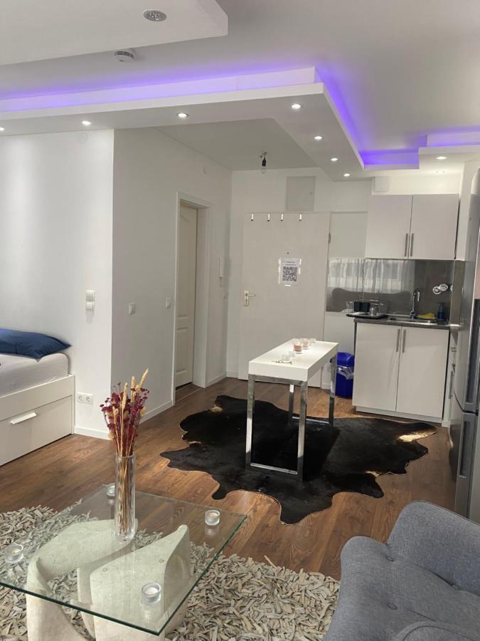 Wohnung In Hamburg Zentrum ภายนอก รูปภาพ